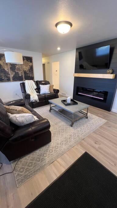 Red Brick Retreat Villa Blackfoot Exterior photo